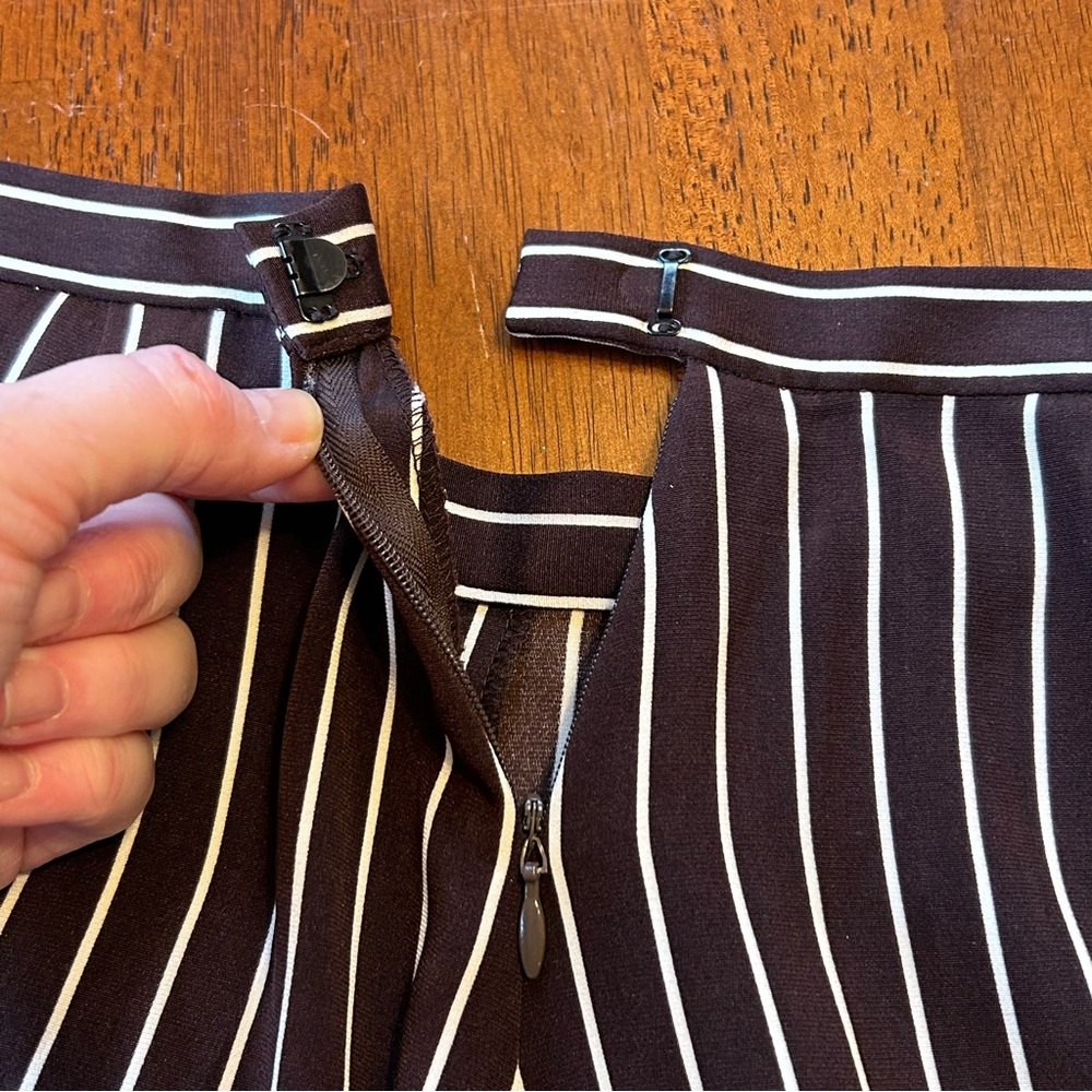 Ralph Lauren Collection Purple Label Brown/ White Pinstriped Silk Pants Sz 6 EUC - Picture 4 of 10